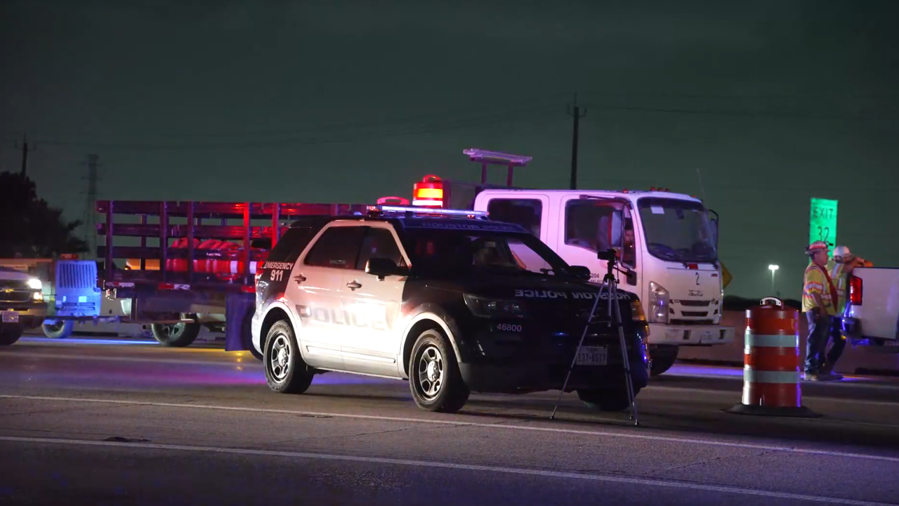 Construction worker killed after being hit by Scorpion truck on Gulf ...