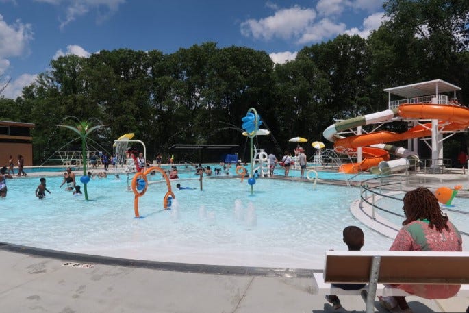 Columbus pools offer free admission, extended hours amid heat wave