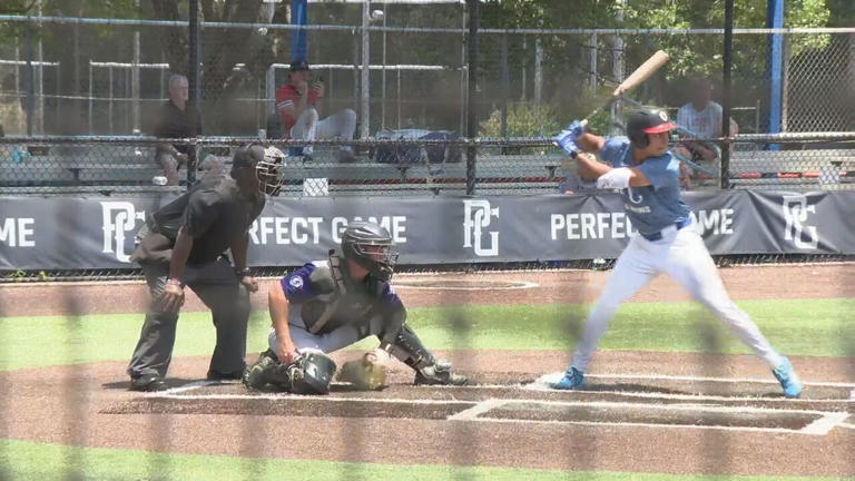 Baseball players, parents, umpires take precautions amid extreme heat