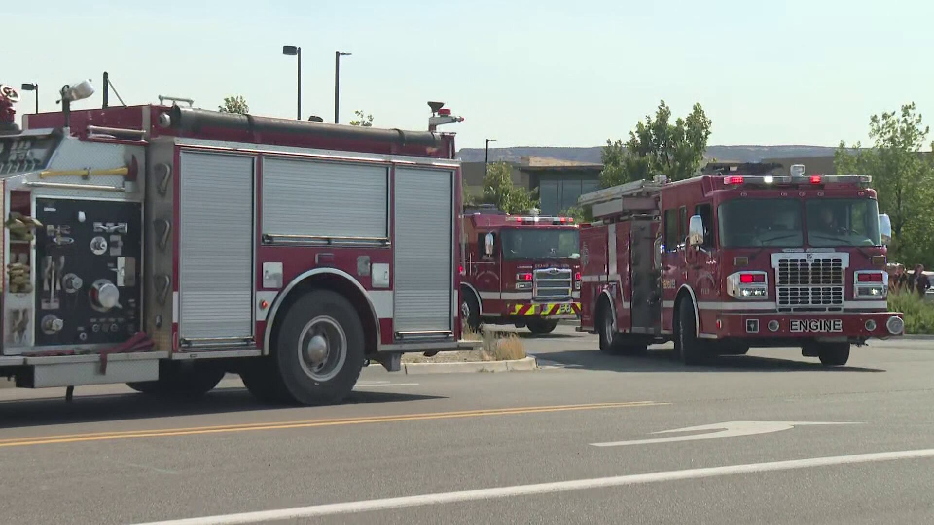 Grand Junction procession honors three firefighters killed battling ...