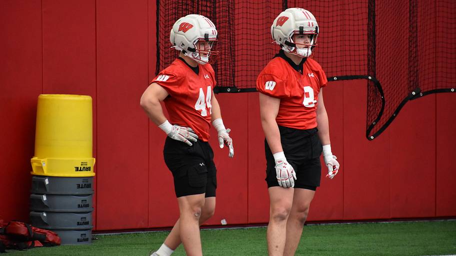 National outlet names three Badgers to preseason All-Big Ten team