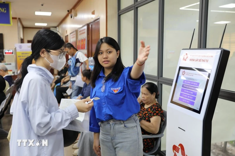 Chuyển đổi số ở cơ sở: Gỡ điểm nghẽn để phục vụ người dân tốt hơn