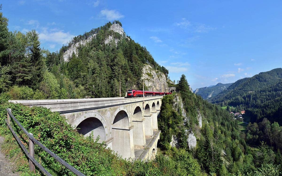 5 Fakta Menarik Jalur Kereta Semmering, Pionir Pegunungan Dunia 4