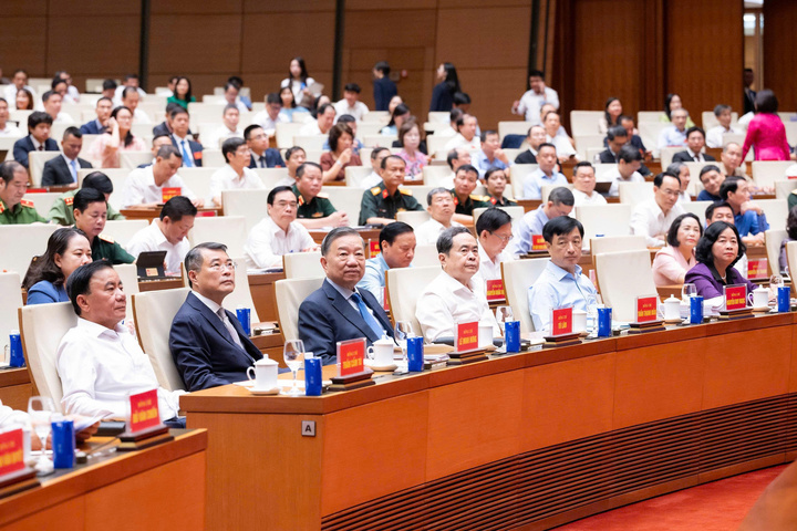 Phó Thủ tướng Thường trực: Chuyển từ thu hút nhiều FDI sang ưu tiên dự án công nghệ tiên tiến