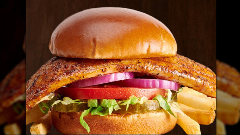 The 13 best money-saving chain restaurant deals to try in 2026 so far