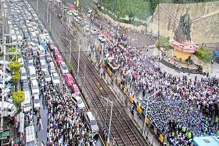 Police release 4 arrested in EDSA rally
