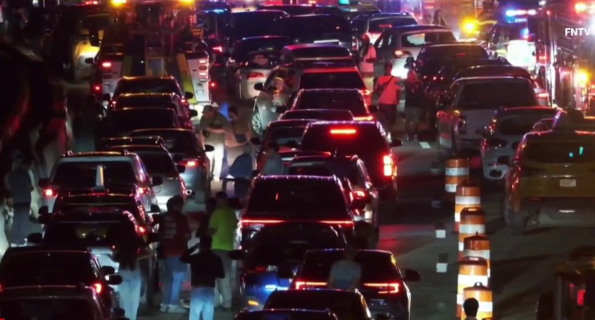 2 dead, 20 hurt in coach bus flip on Long Island Expressway