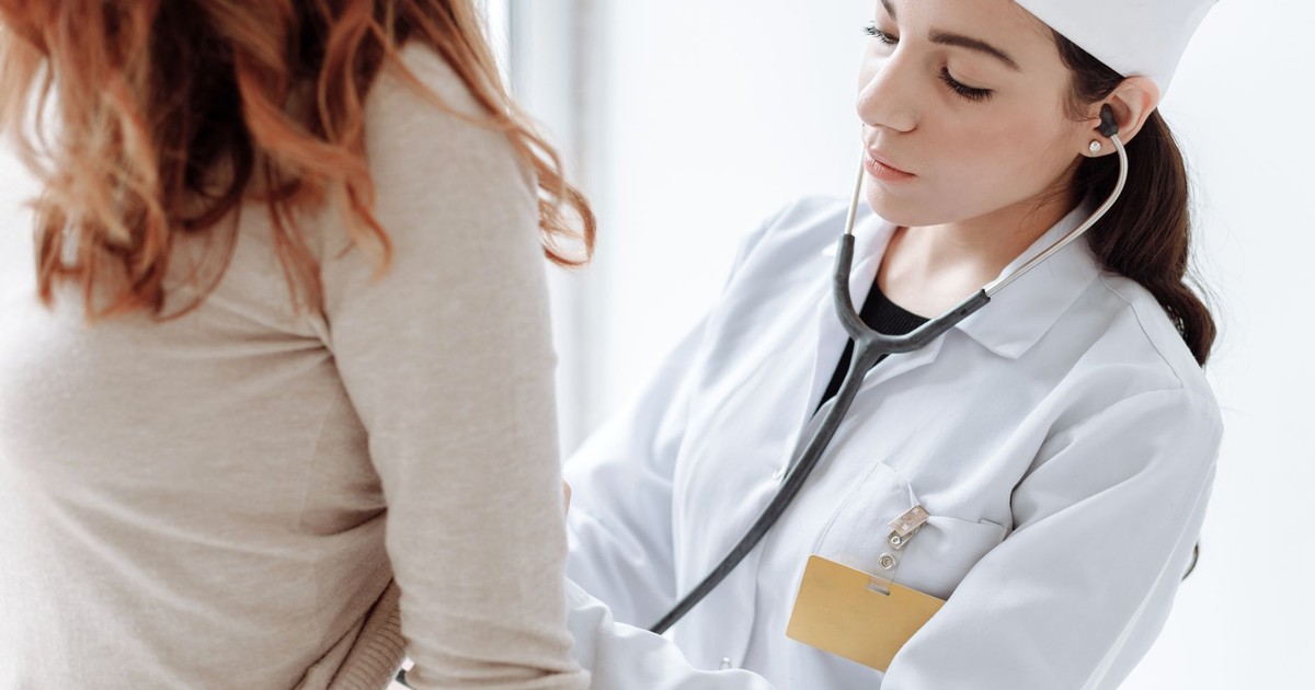 Doctors Say These 5 Stomach Cancer Warning Signs Are the Ones Most People Miss