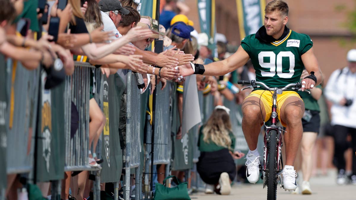 Lukas Van Ness Needs to Step Up as Packers' Key Pass-Rusher in 2026 Season