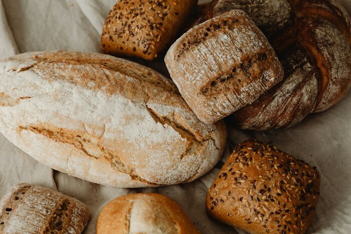 34 Everyday Habits People Only Have Because They Grew Up Poor