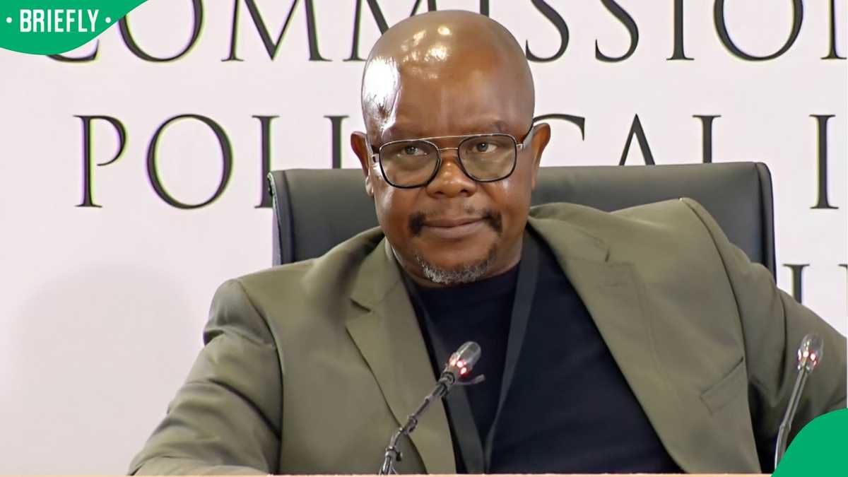 major-general-lesetja-senona-resigns-as-kwazulu-natal-hawks-head-with