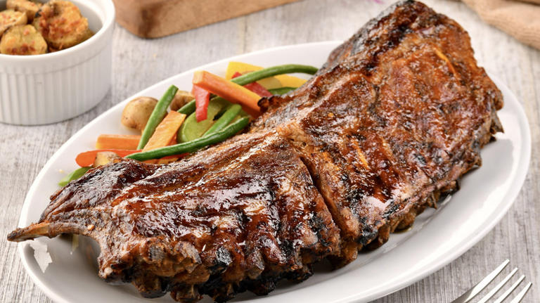 Do you need to rinse ribs before cooking? Here's the right way to ...