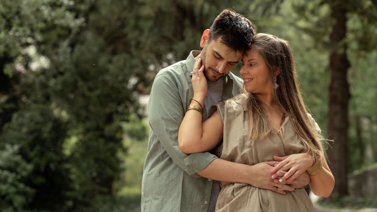10 things women secretly expect a man to do and almost none do