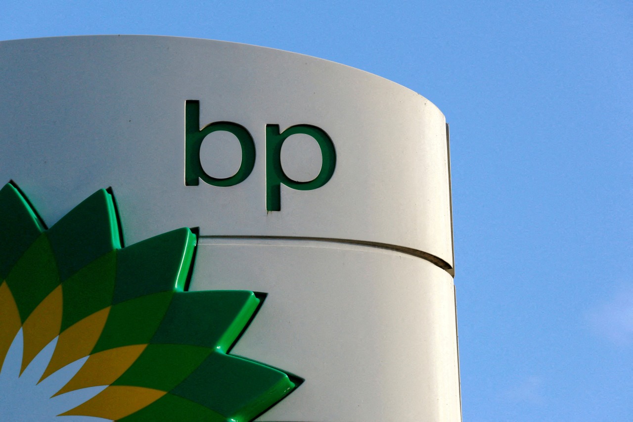 BP names replacement for chairman ousted over bullying concerns
