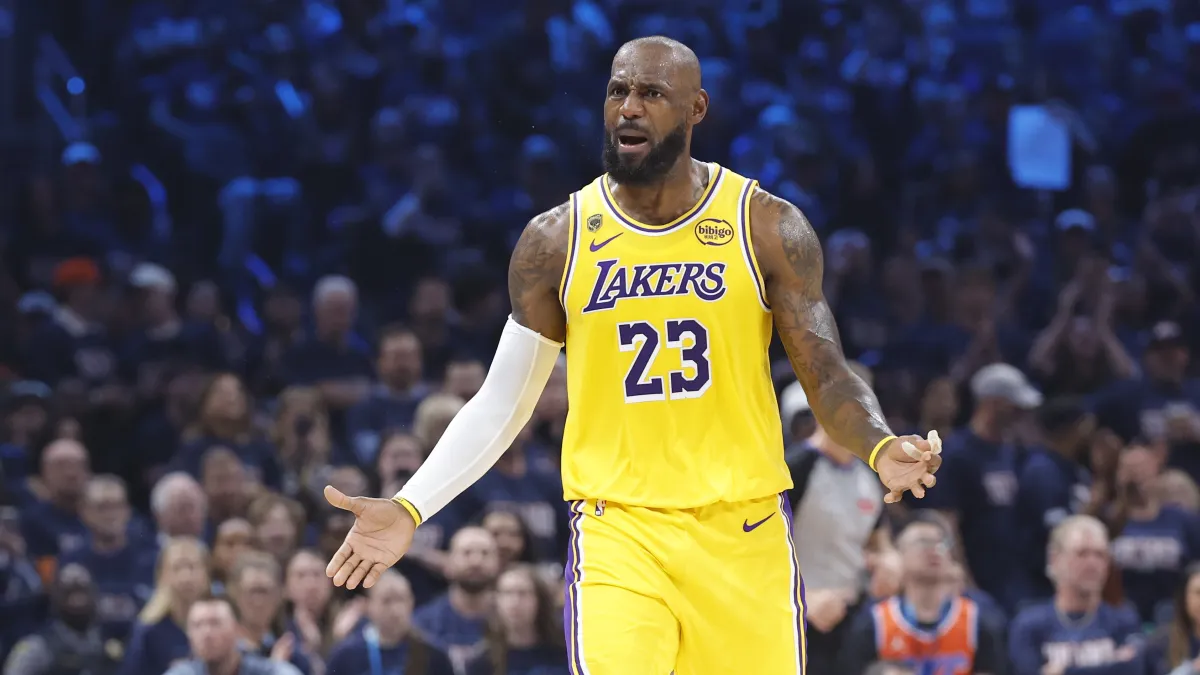 LeBron James next team odds: Where Warriors, Cavs, Heat sit in star free agent's projected destination