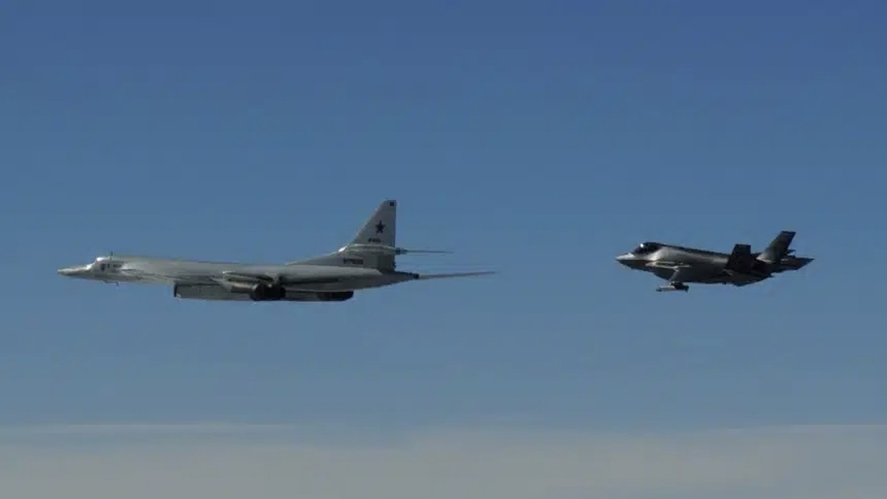 Norwegian F-35 fighters intercept Russian Tu-160 bombers in the Arctic