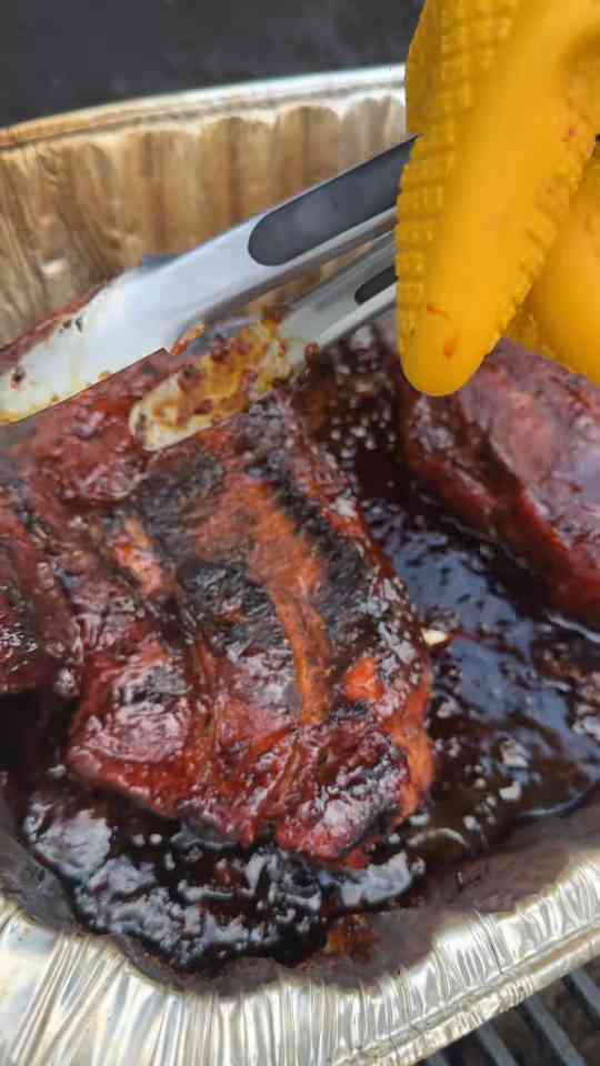 Smoky burnt ends BBQ process low and slow cooking
