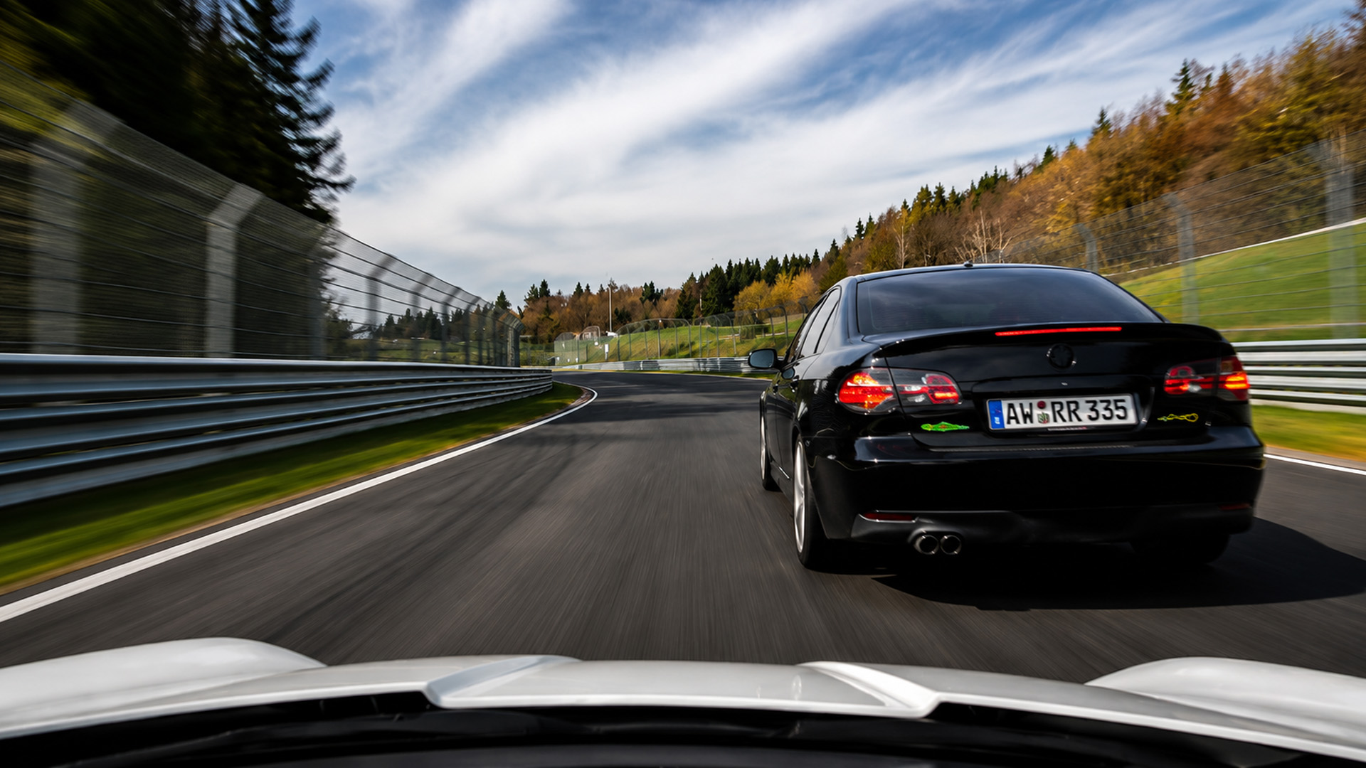 Nürburgring close call between Porsche GT3 MR and Mazda 6