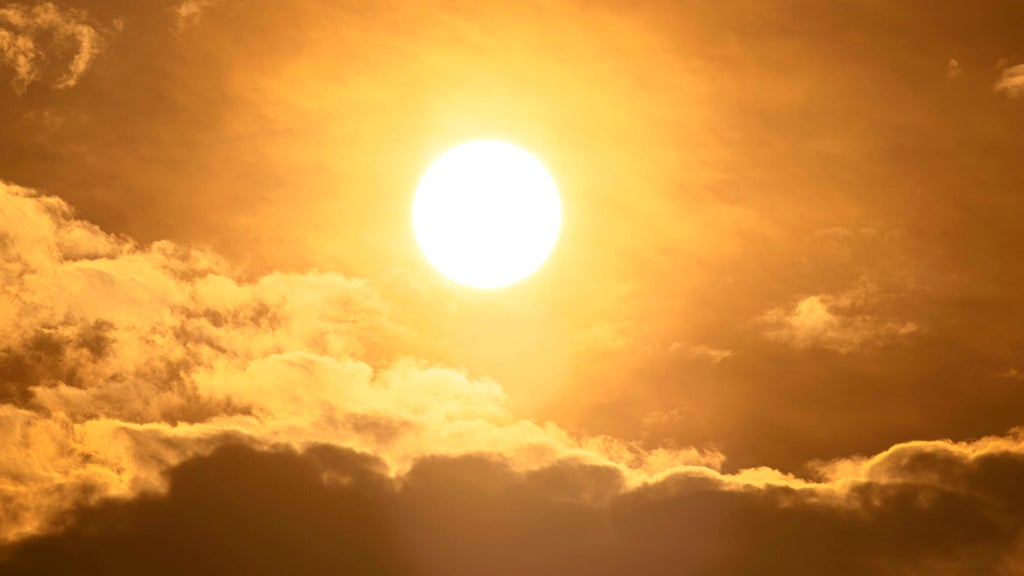 Hot and gusty week ahead after brief thunderstorm hits North Texas, blowing down trees, damaging homes