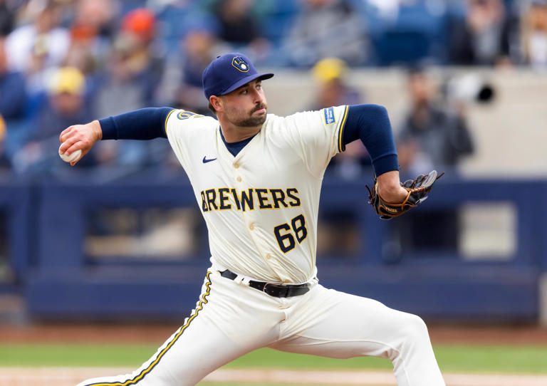 Brewers call up former Vol to MLB