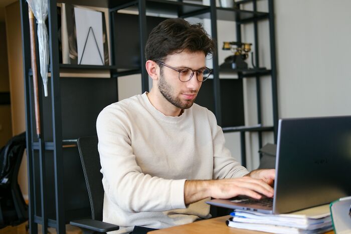 57 People With Unusual Careers Explain What They Do For A Living
