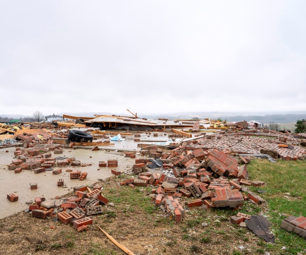 Trump announces disaster aid for seven states
