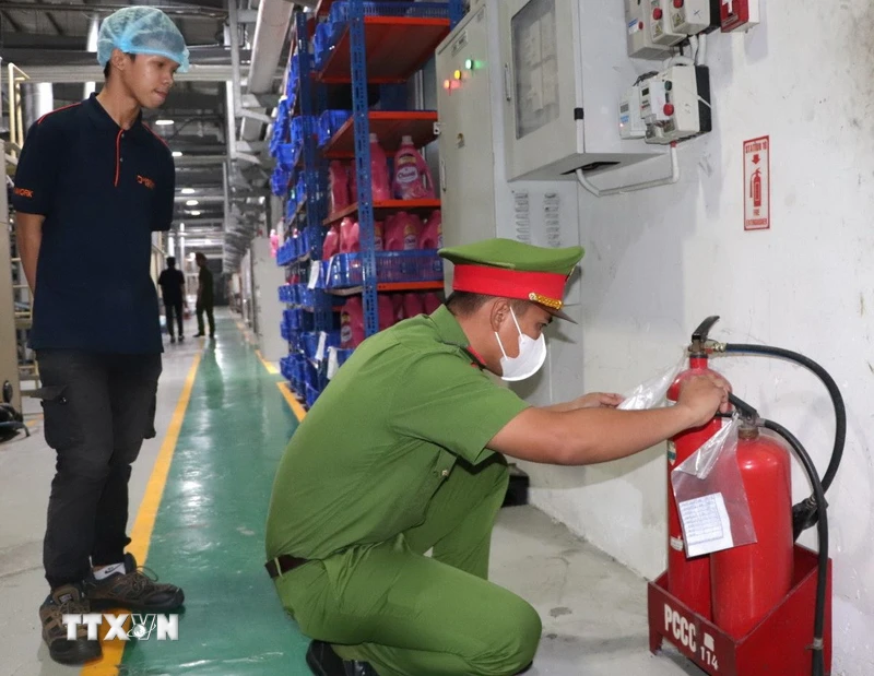 Bỏ nghiệm thu phòng cháy: Gỡ trùng lặp thủ tục, nâng trách nhiệm chủ đầu tư