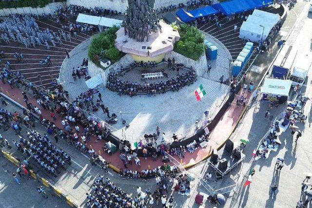 Thousands join day 2 of INC's rally in EDSA