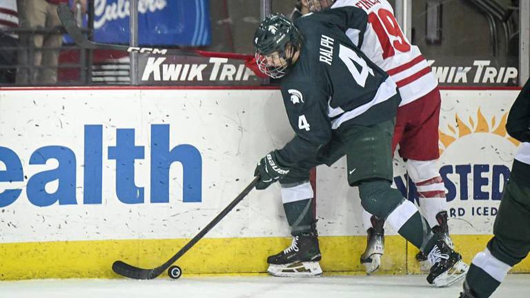 Michigan State represented by future and former players at St. Louis ...