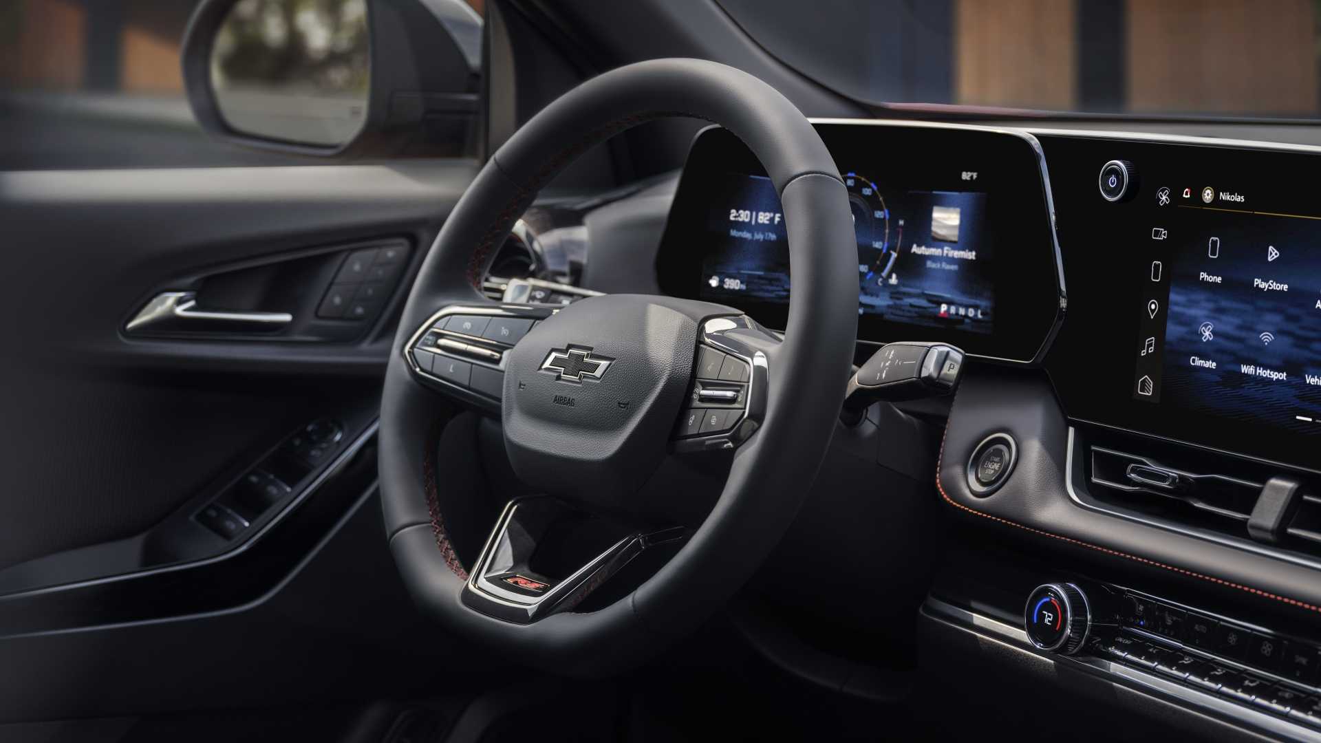 Close up of a steering wheel in a 2025 Chevrolet Equinox