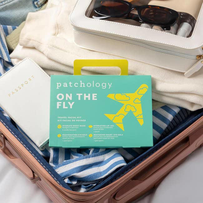 Forget kids, these 23 items will keep you entertained on an airplane