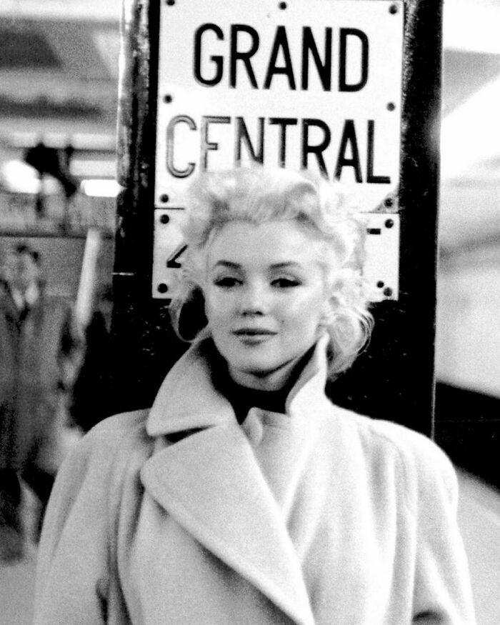 48 Rarely Seen Archive Photos Of Classic Hollywood Icons