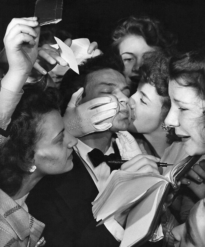 48 Rarely Seen Archive Photos Of Classic Hollywood Icons