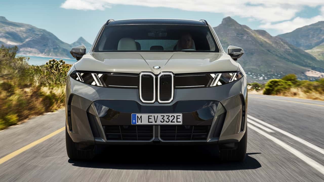 2027 BMW iX5 60