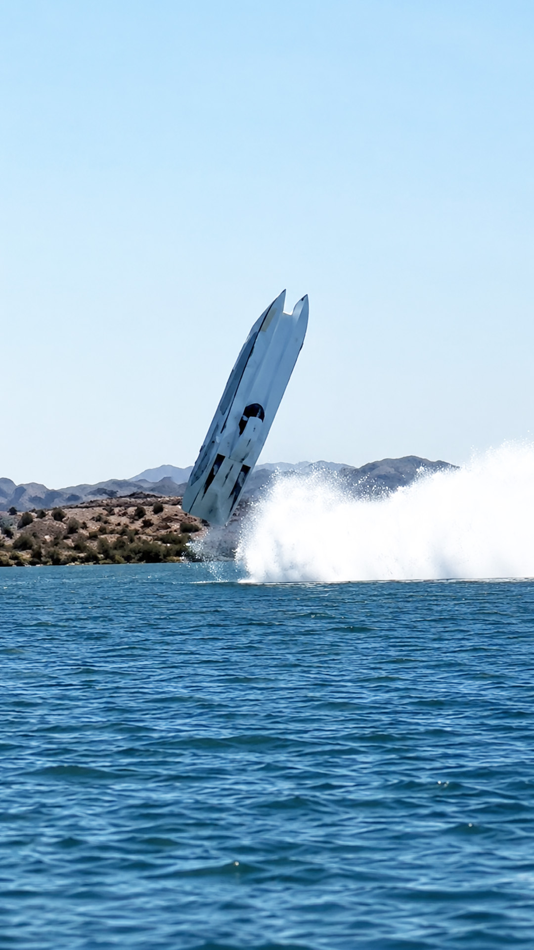 High speed boat crash at Lake Havasu