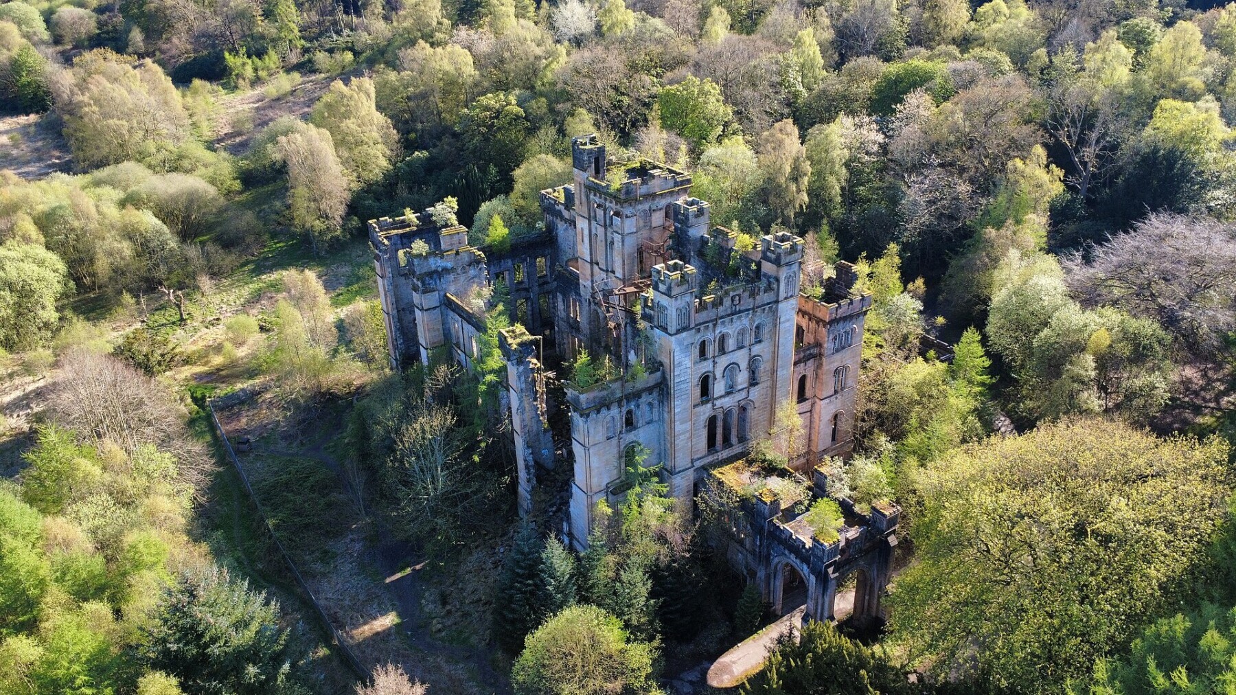 Record number of Scottish historic buildings now considered 'at risk'