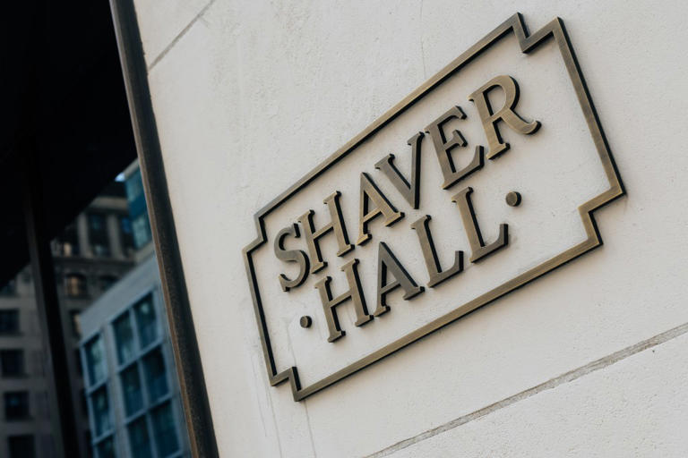 Amazon’s Shaver Hall is proof that the food hall trend desperately ...