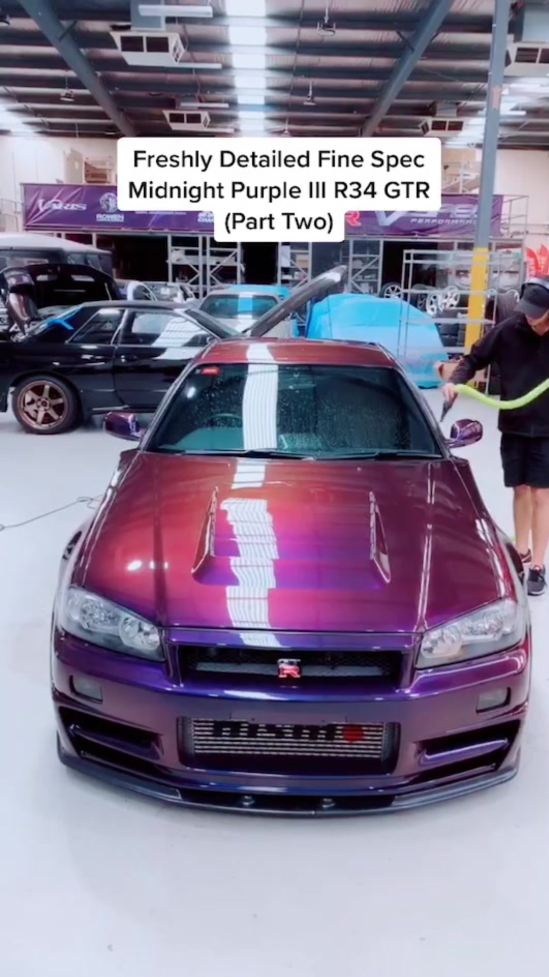 Midnight Purple III GTR R34 visual details and close look