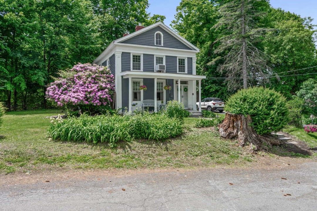 House of the week: Turnkey two-family home in Troy