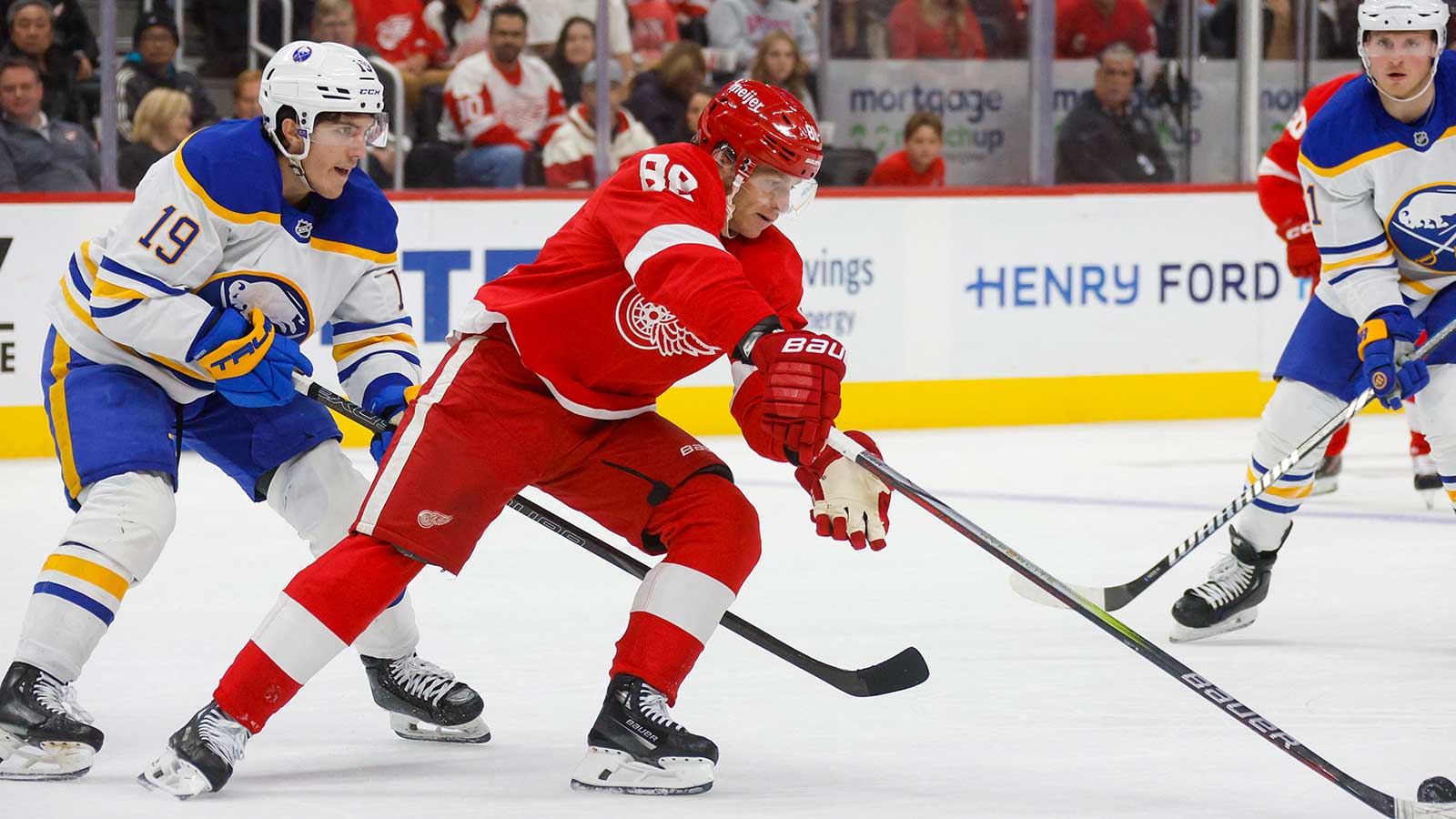 NHL rumors: Insider links Patrick Kane to Sabres if Alex Tuch doesn’t ...