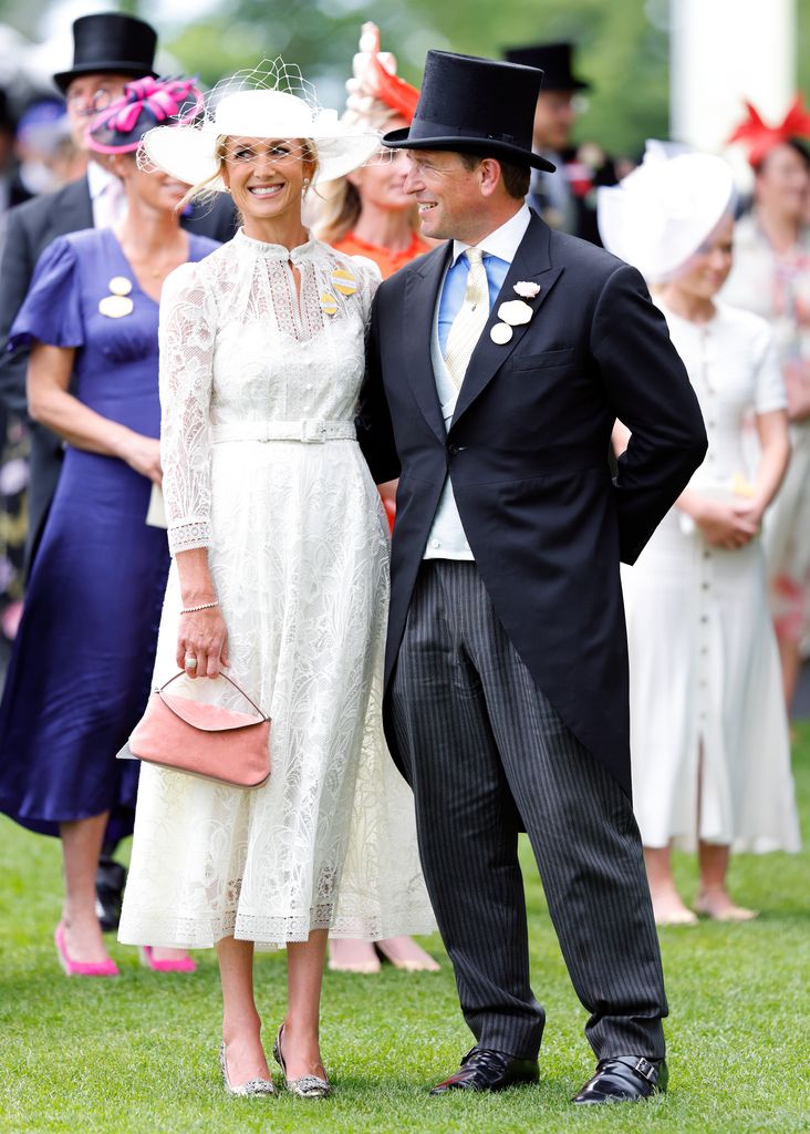 Harriet Phillips vuelve a vestirse de novia en Royal Ascot dos semanas ...