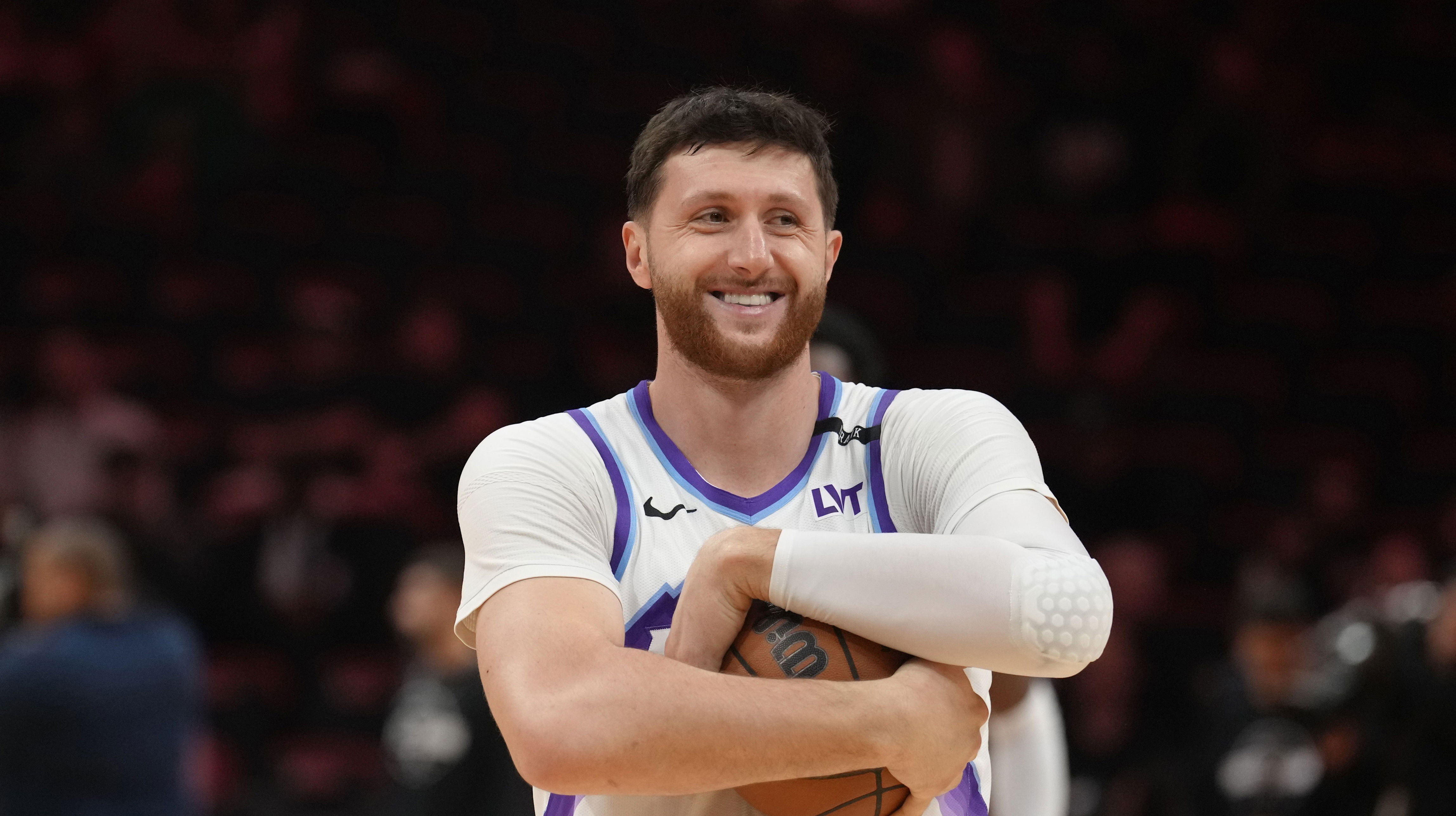 Utah Jazz reacts survey: What should happen at center?