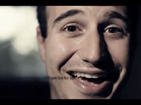 Film Riot - Canon 5D MKII vs the Canon T2i