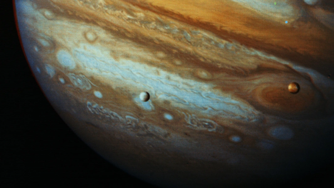 Voyager 1 set to reach unprecedented one-light-day distance