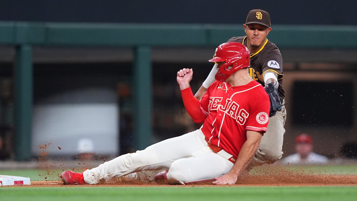 Manny Machado hits a 3-run homer in 10th and has 5 RBIs as Padres beat ...
