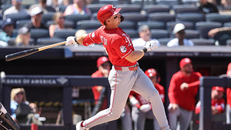 Reds star rookie Sal Stewart continues proving he belongs in Rookie of ...