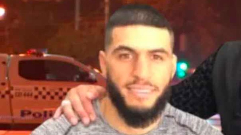 Former boxer dies after being shot in ambush near packed Melbourne bar