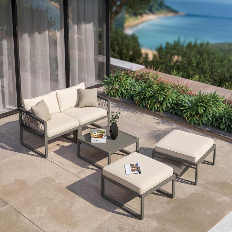 Deghi sconta fino al 50% l’outdoor per il giardino: set e poltrone ...
