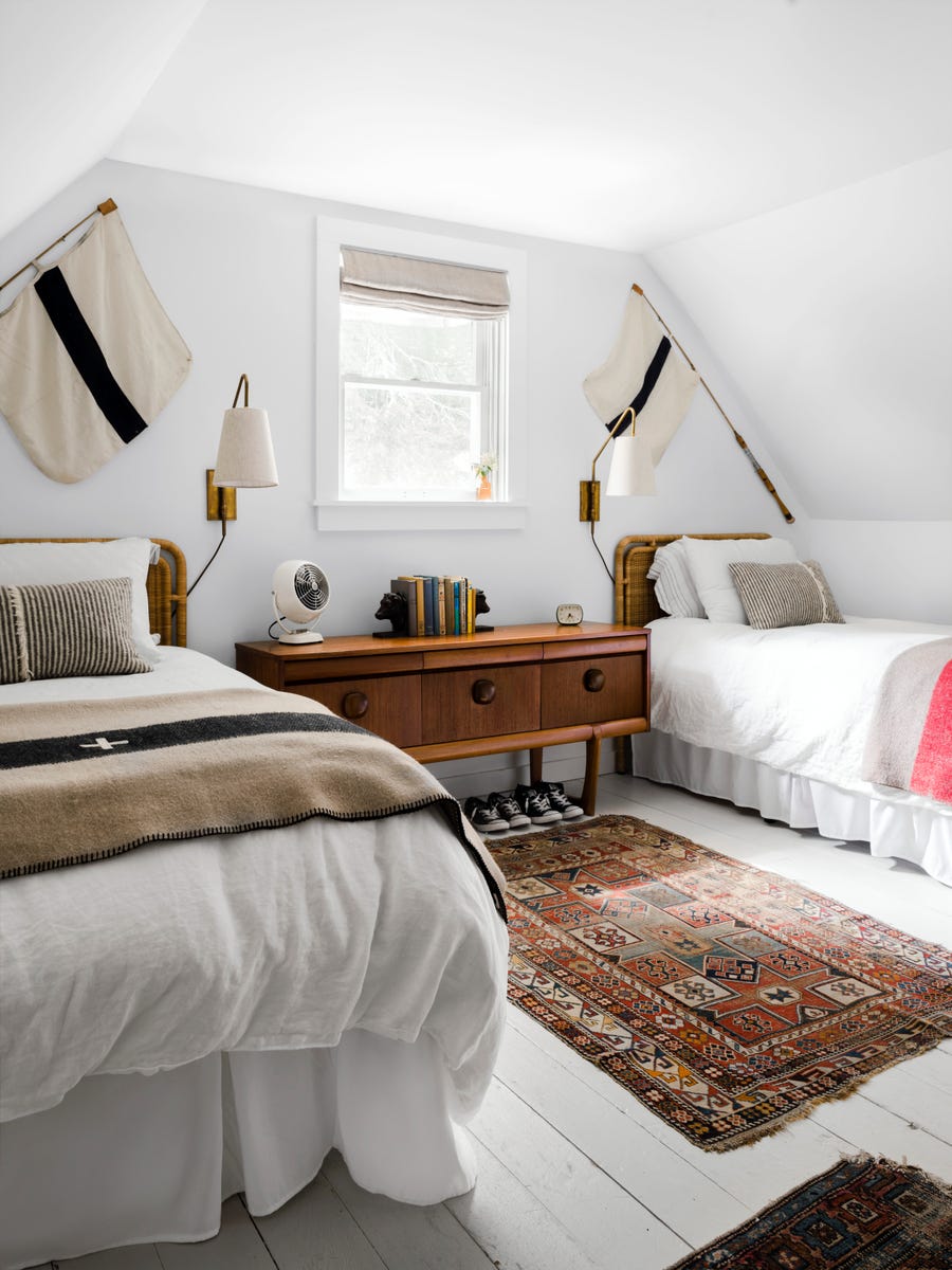 Dawson North Carolina cottage bunk room.JPG