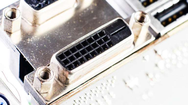 DVI vs. VGA: What's the difference between these legacy video ports?